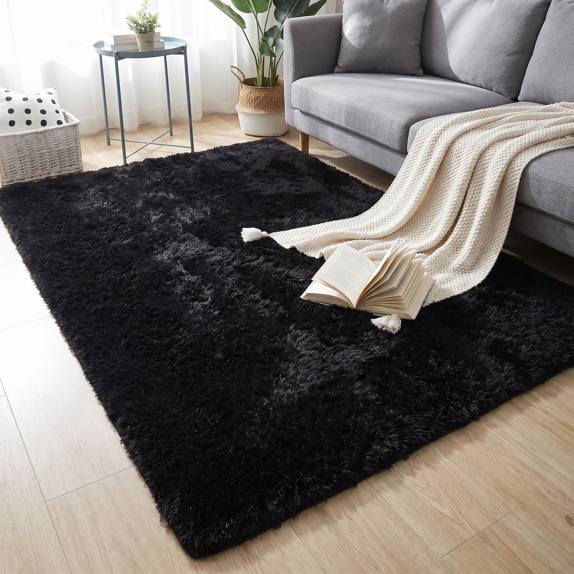 Teppich Federflor – Schwarz – 160 x 230 cm – Lifestyle